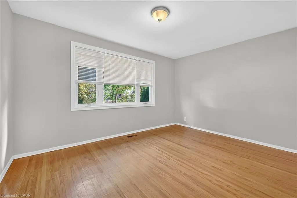 1008 Upper Wellington Street, #Upper Suite
