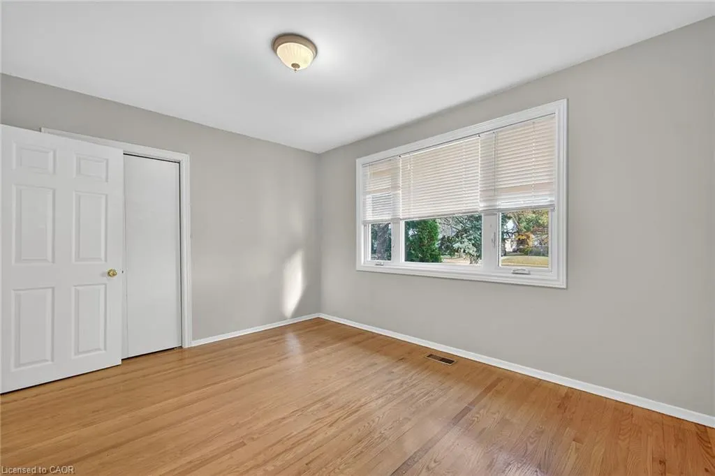 1008 Upper Wellington Street, #Upper Suite