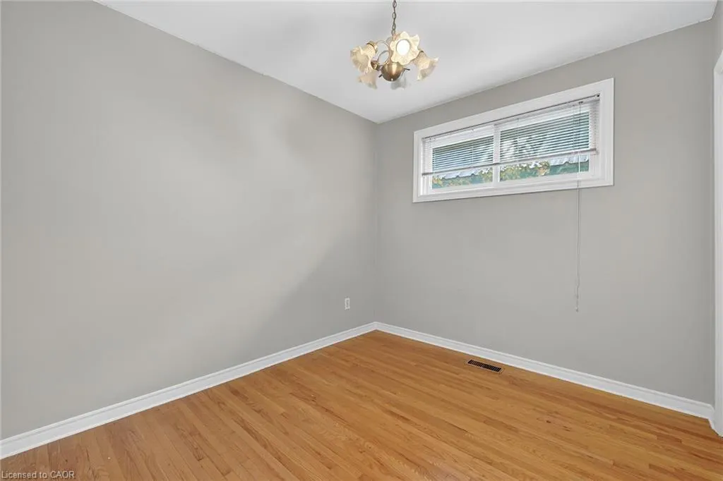 1008 Upper Wellington Street, #Upper Suite