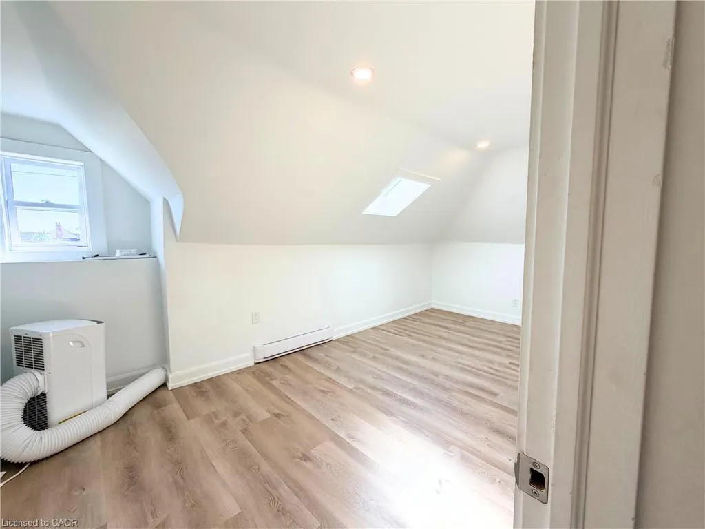 24-26 Cayuga Street, #26B