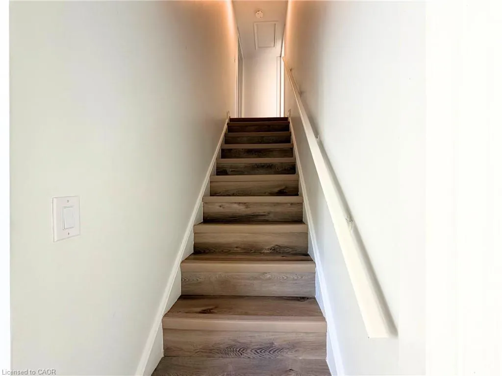 24-26 Cayuga Street, #26B