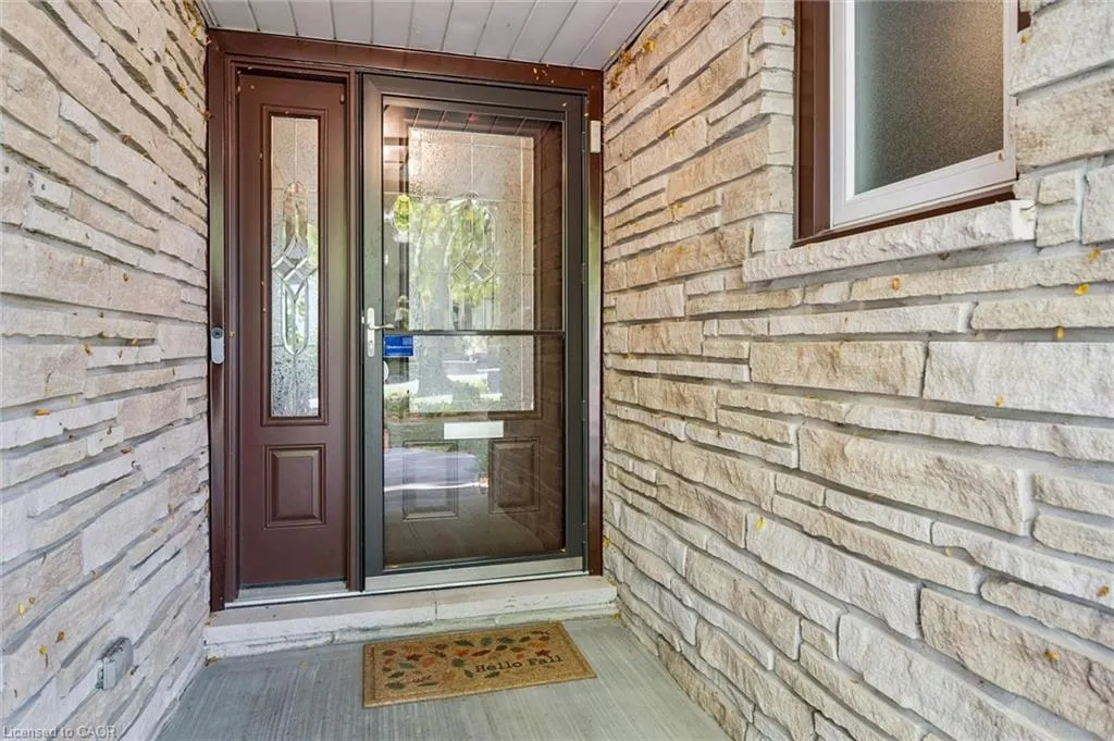 75 Shadybrook Crescent