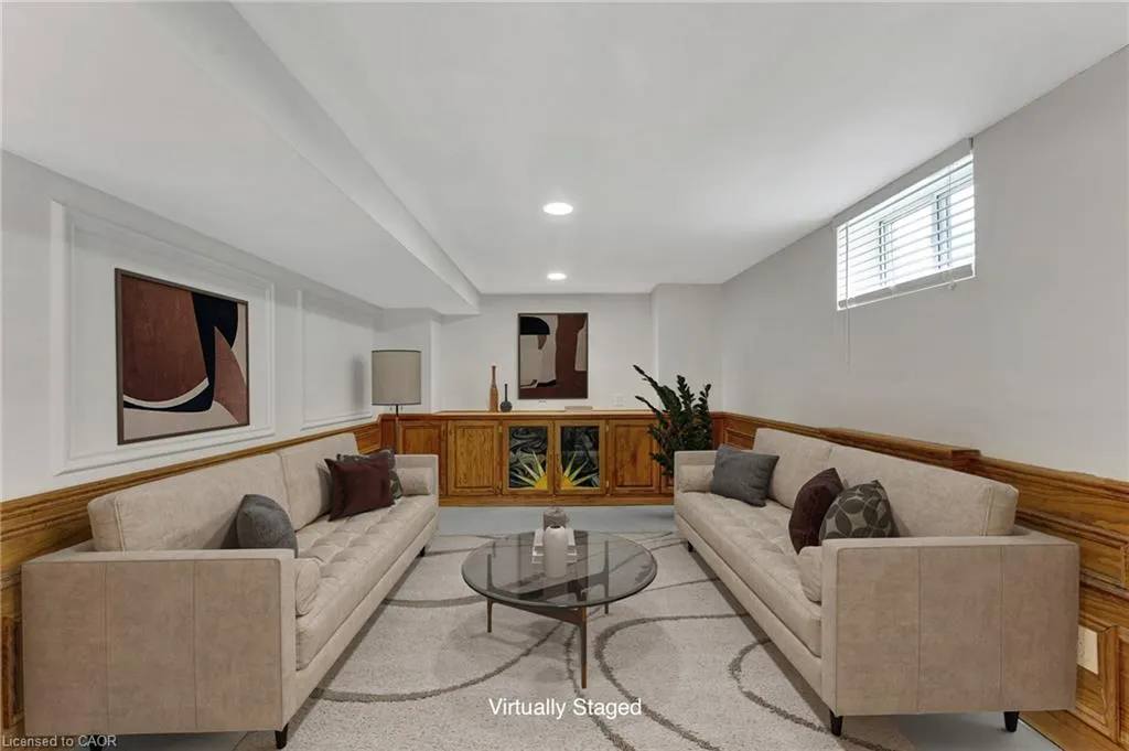 131 East 42nd Street