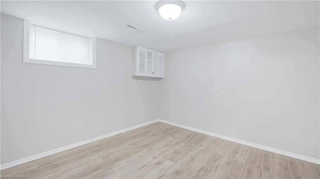 131 East 42nd Street