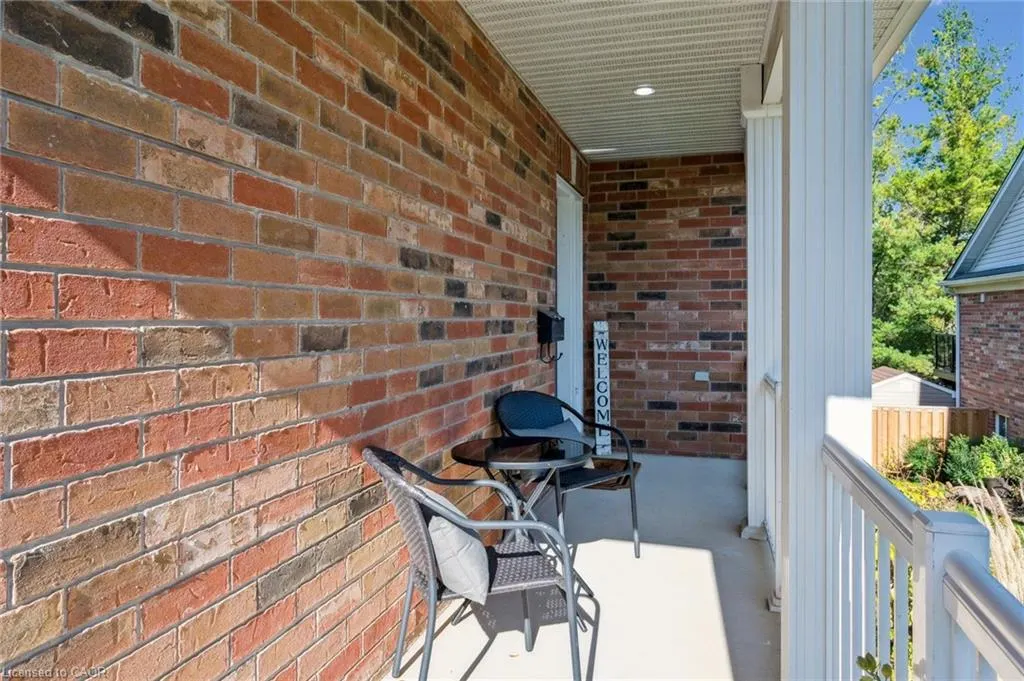 99 Schroder Crescent
