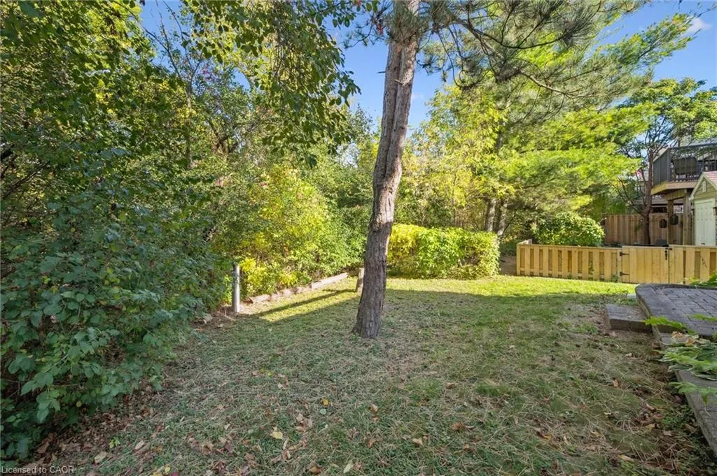 99 Schroder Crescent