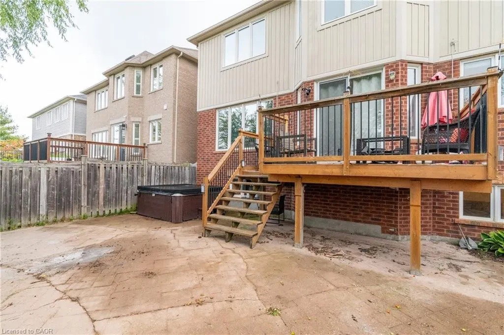 75 Chase Crescent