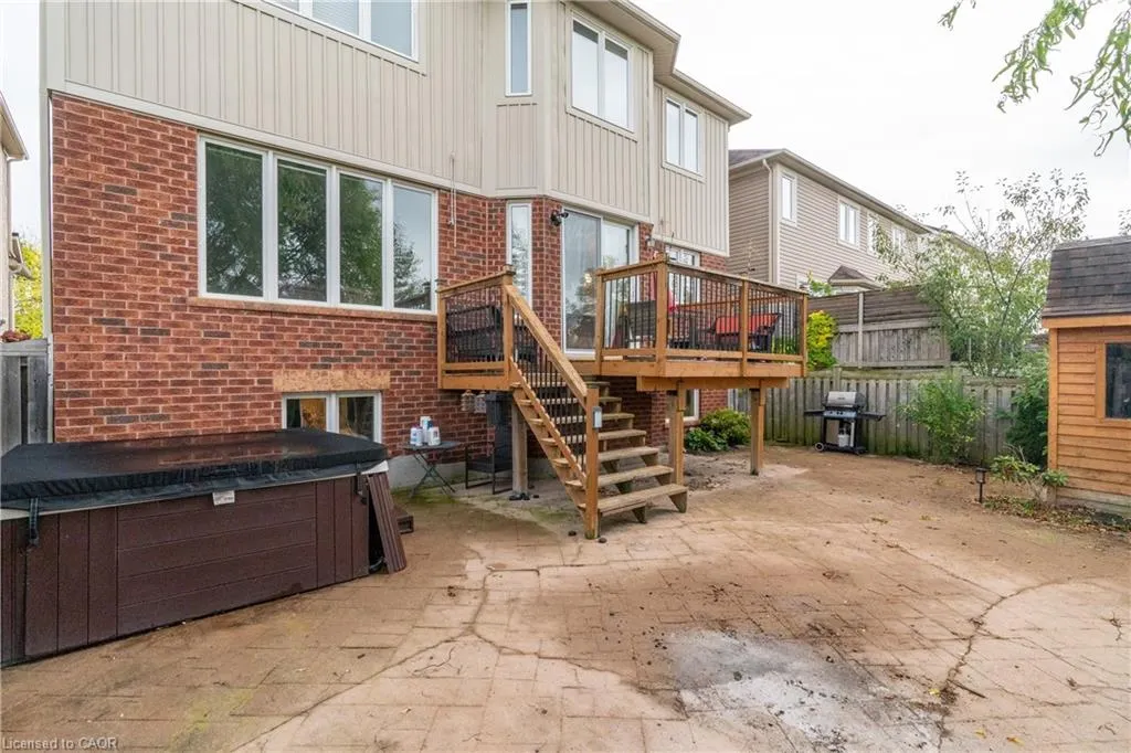 75 Chase Crescent