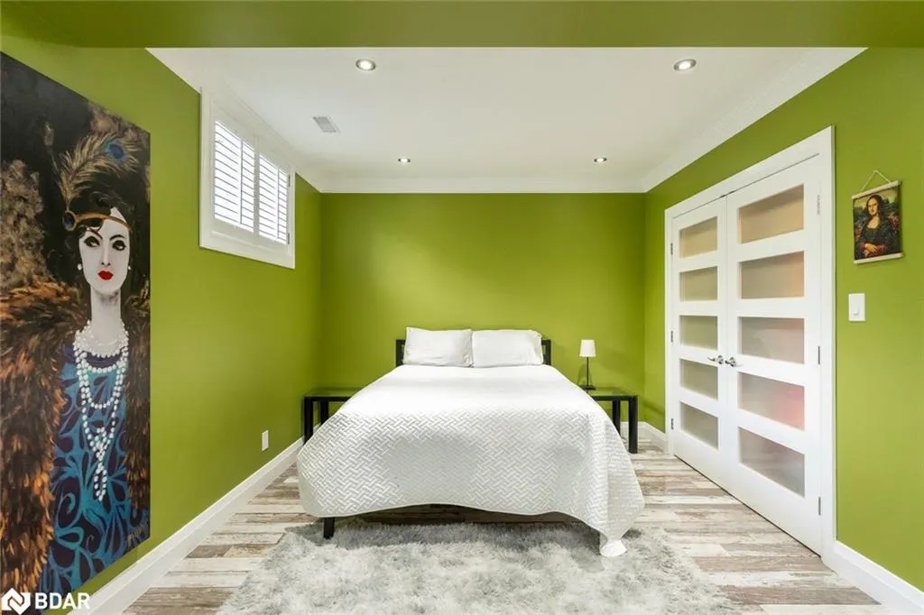 127 Goldfinch Crescent