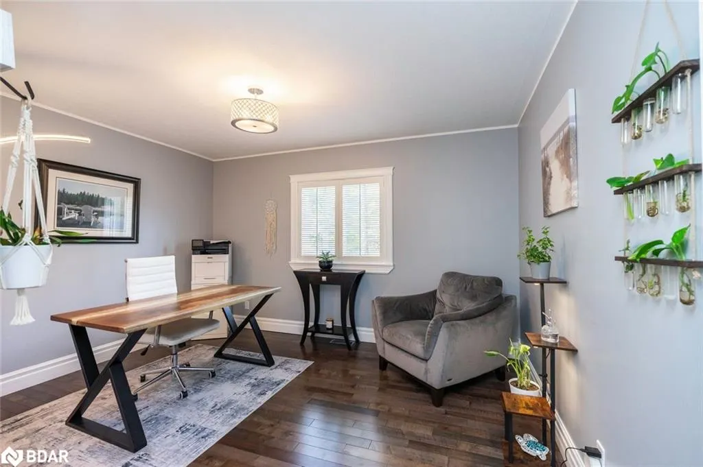 127 Goldfinch Crescent