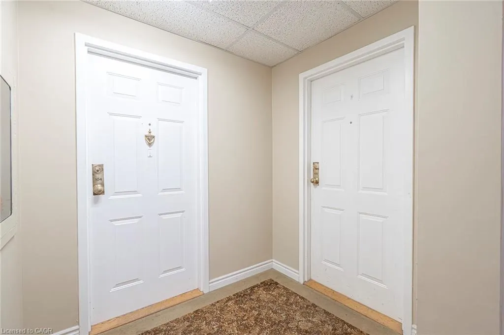 200 Limeridge Road W, #105