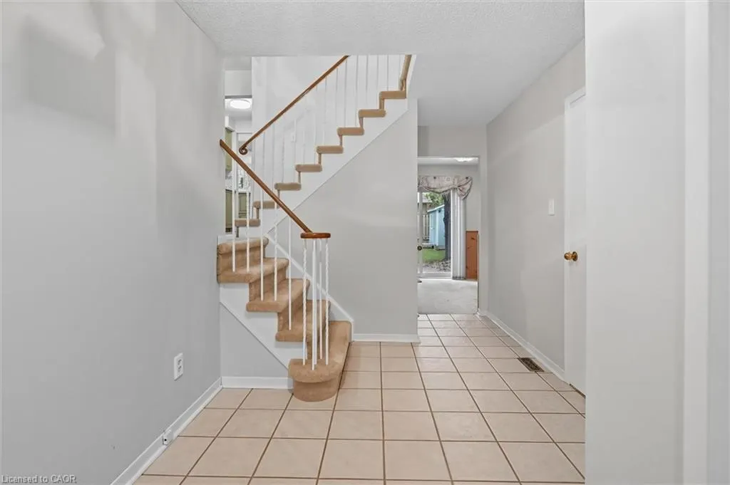 2400 Eaglesfield Drive