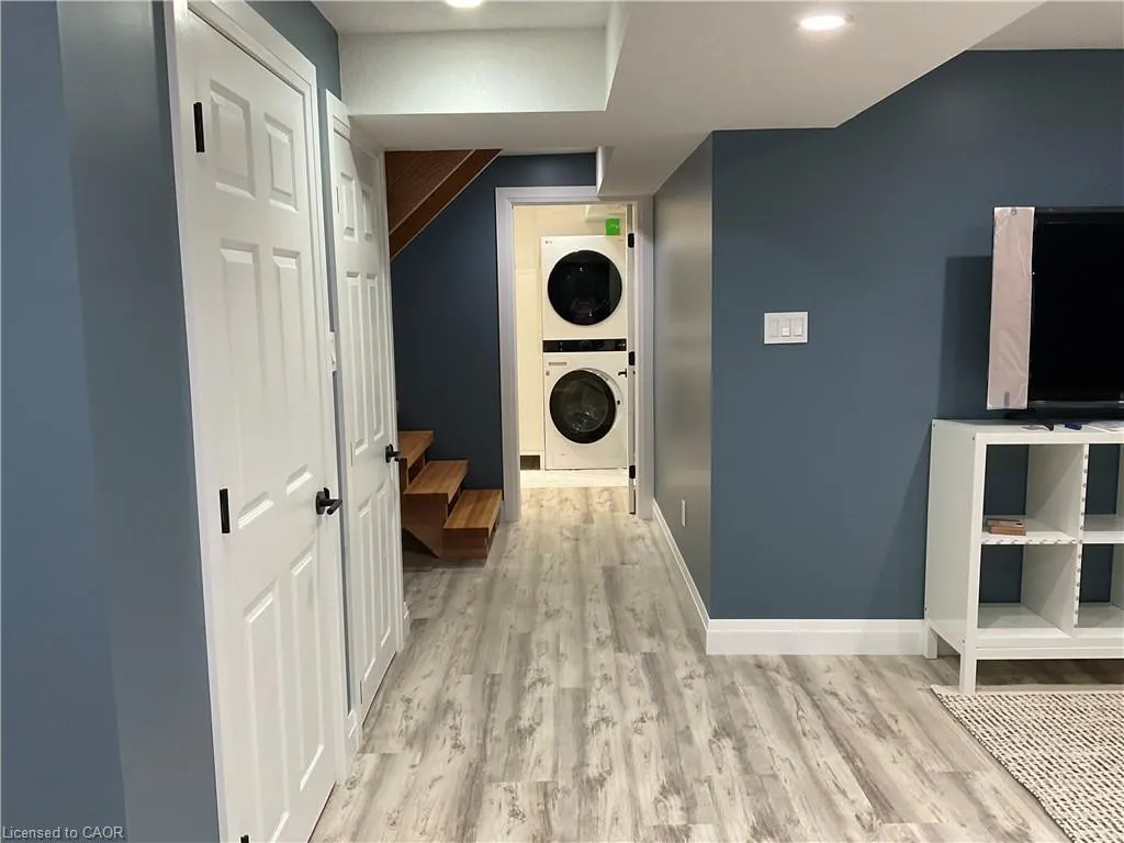113 Poplar Drive