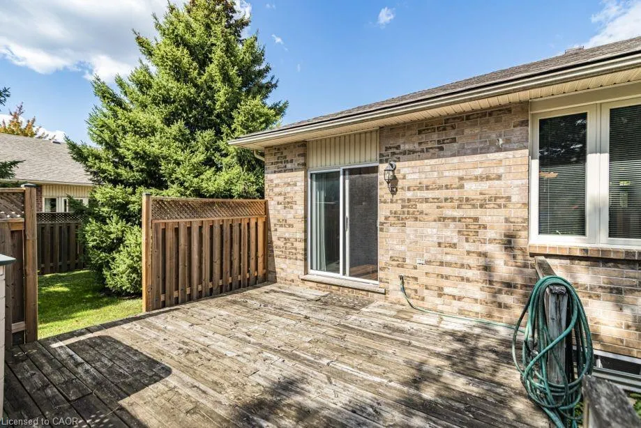 105 Northernbreeze Street