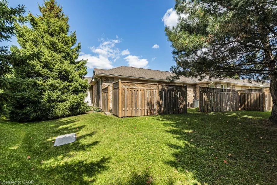 105 Northernbreeze Street