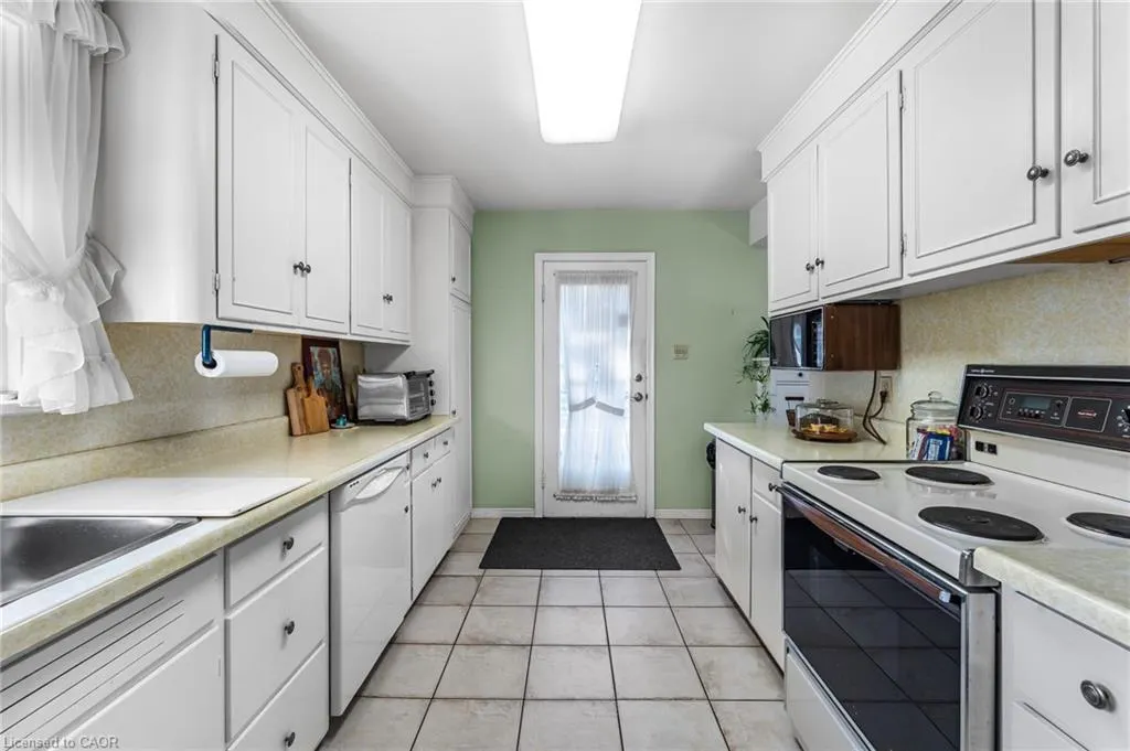 141 Riverbank Drive