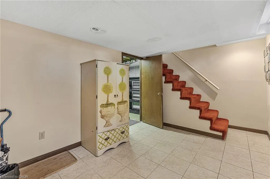 141 Riverbank Drive