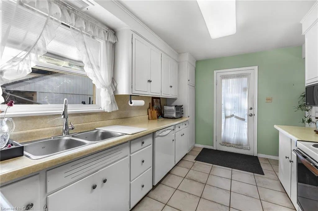 141 Riverbank Drive