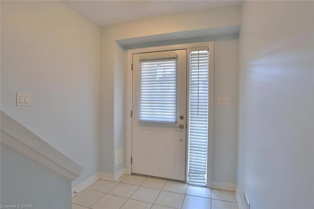 27 Ridgemount Street