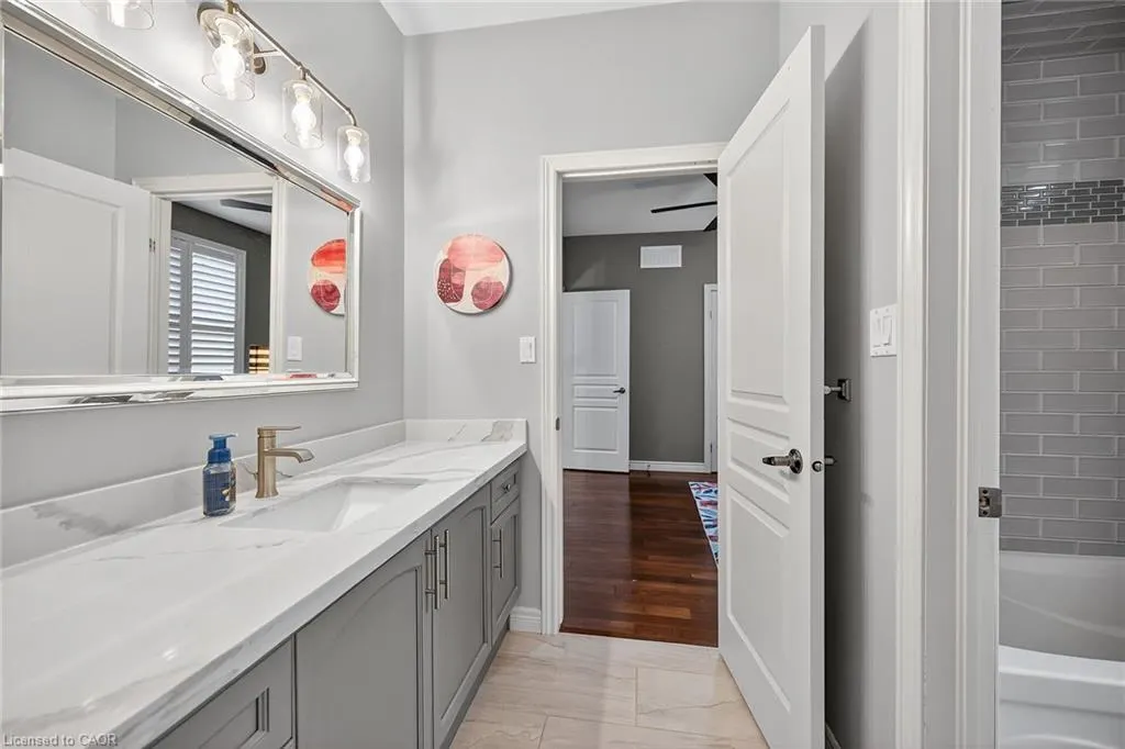 248 Cloverleaf Drive