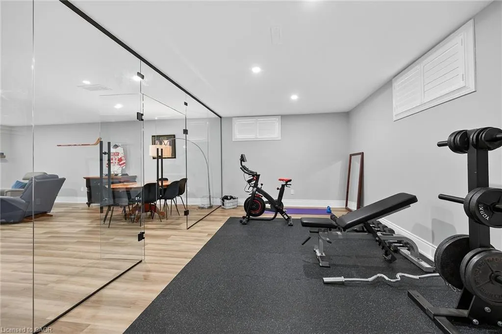 248 Cloverleaf Drive