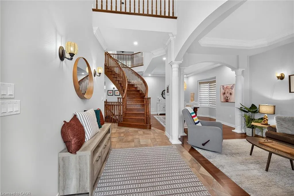 248 Cloverleaf Drive