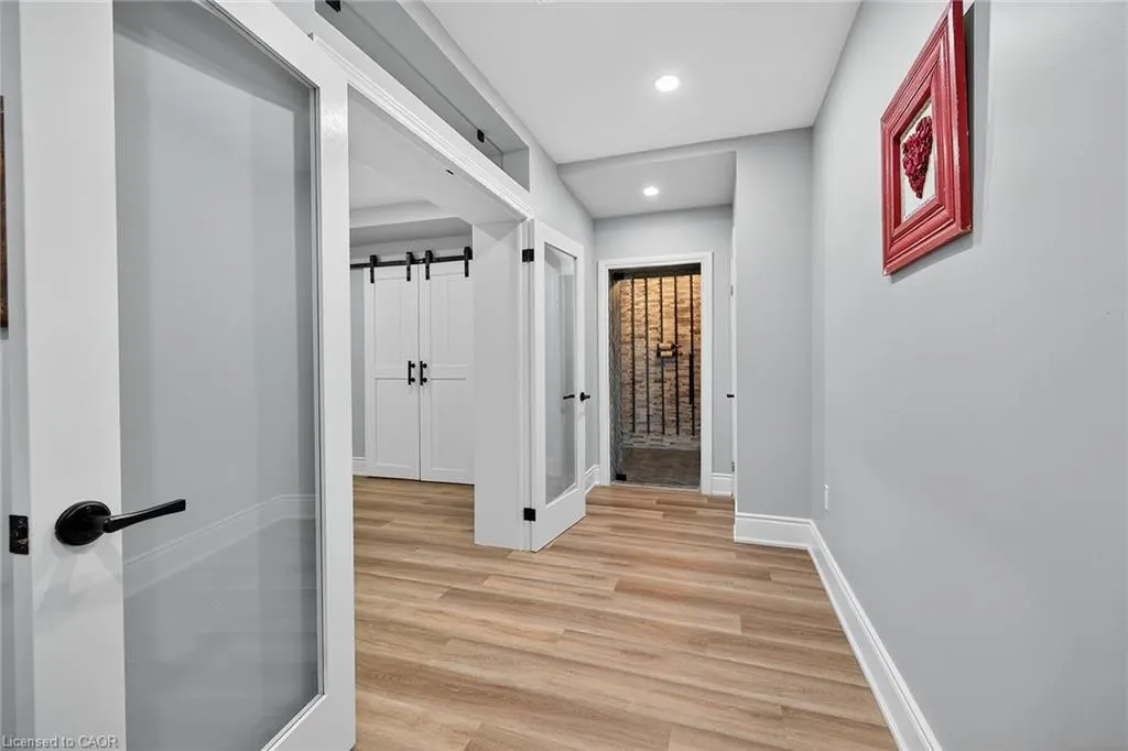 248 Cloverleaf Drive
