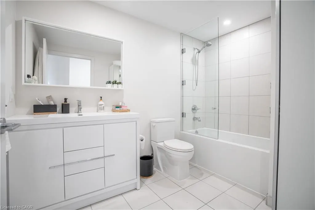 212 King William Street, #618
