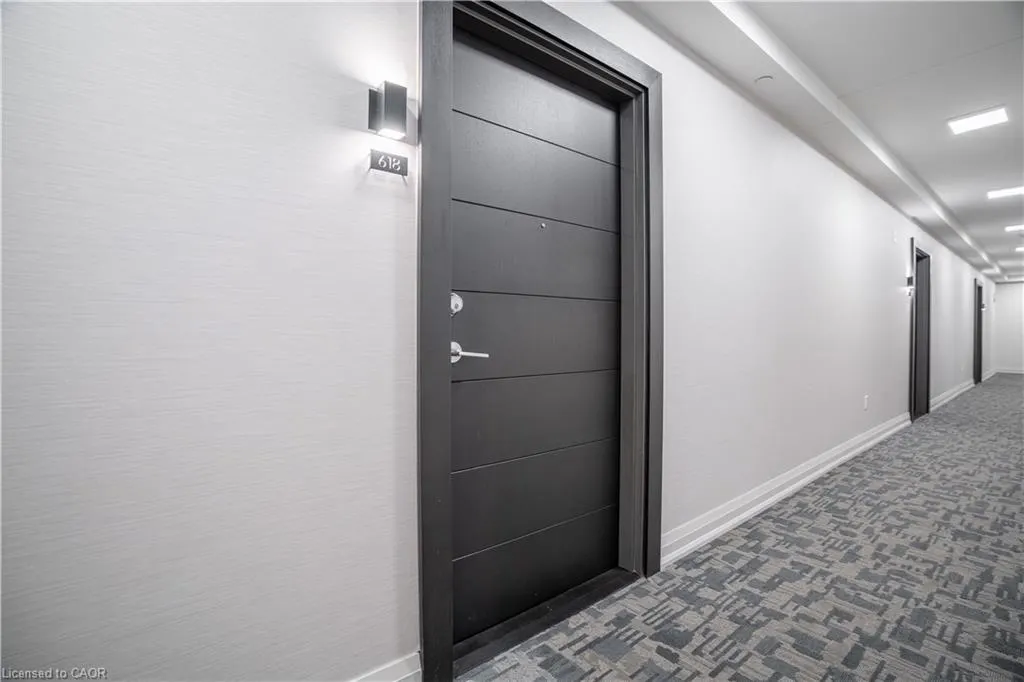 212 King William Street, #618