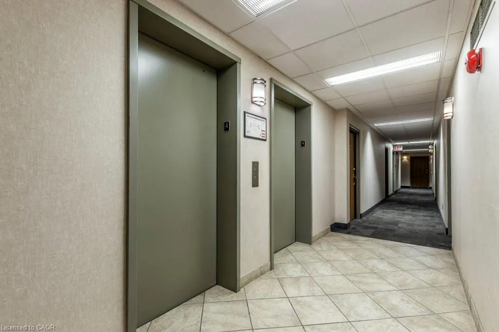 20 Ellen Street E, #203
