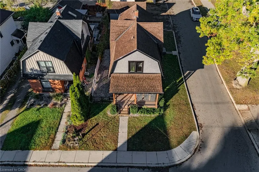 74 Lynnwood Avenue