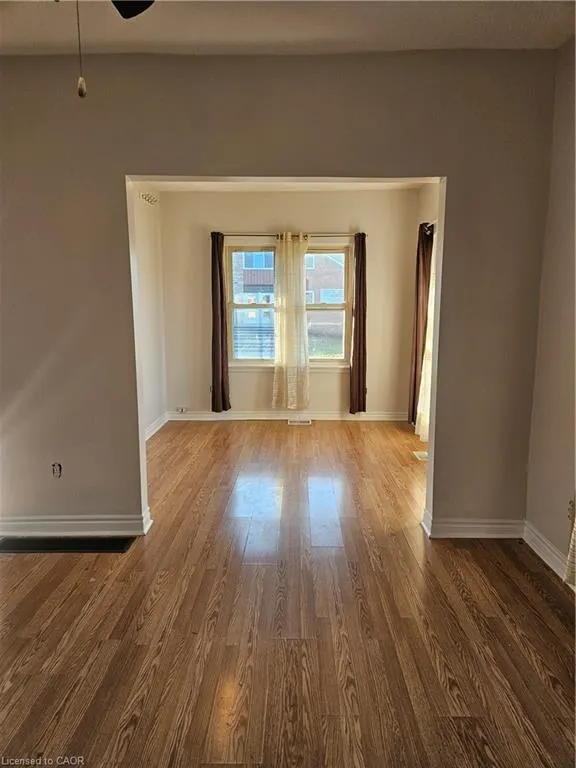 509 Cochrane Road