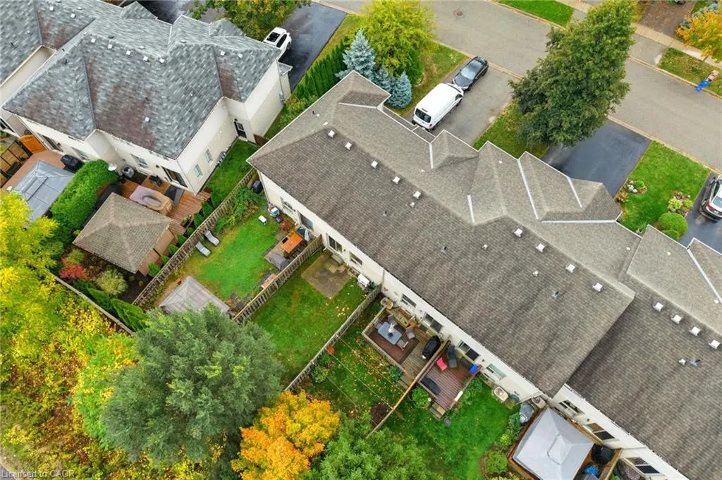 39 Foxborough Drive