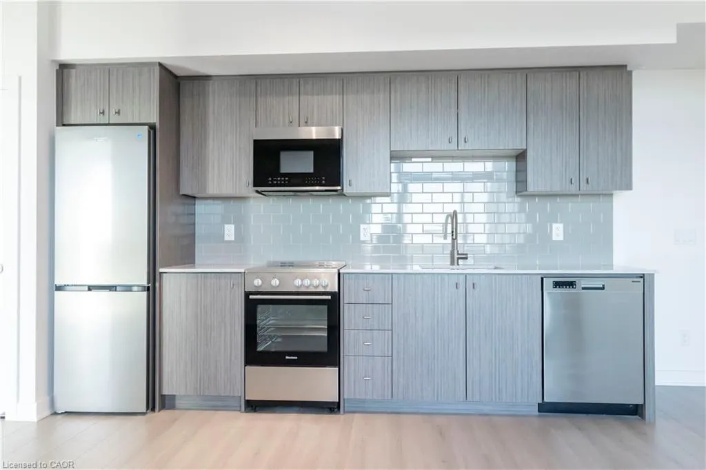25 Wellington Street S, #1406