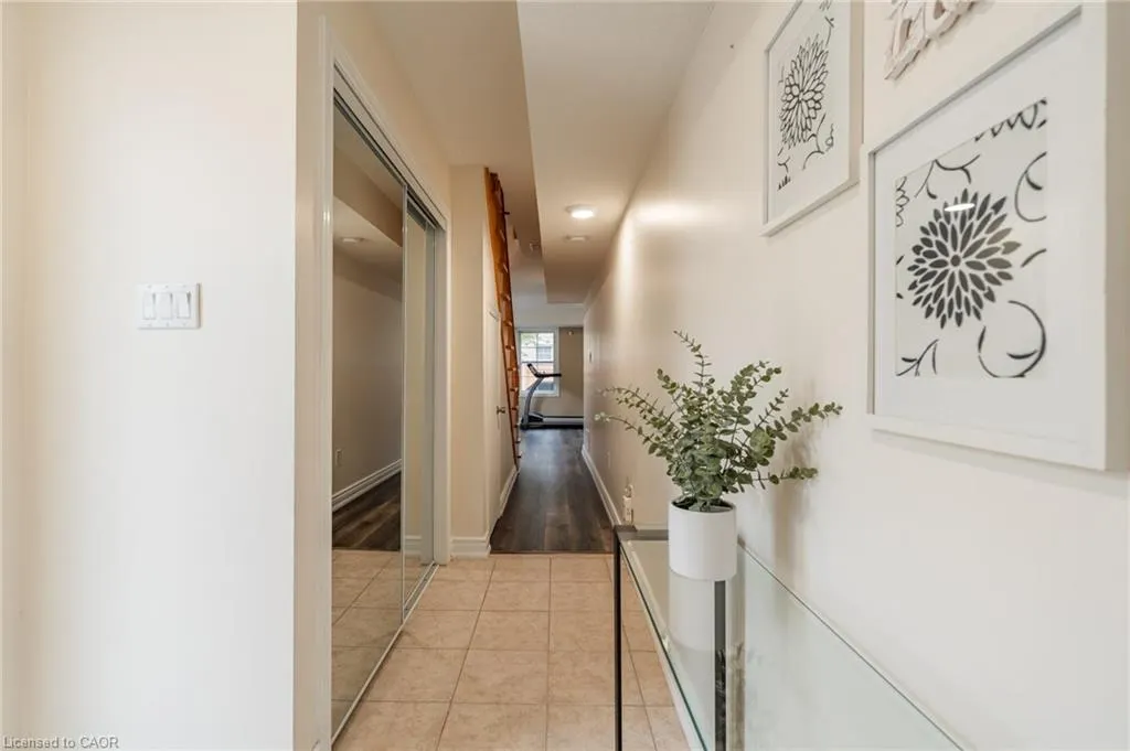 38 Archibald Mews