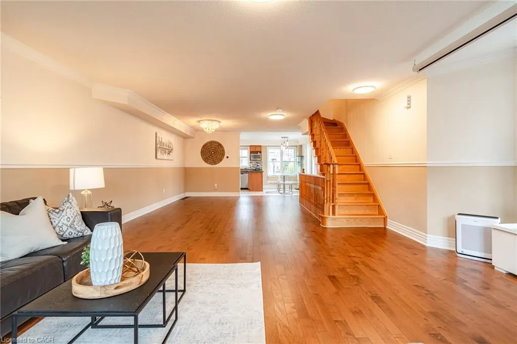 38 Archibald Mews