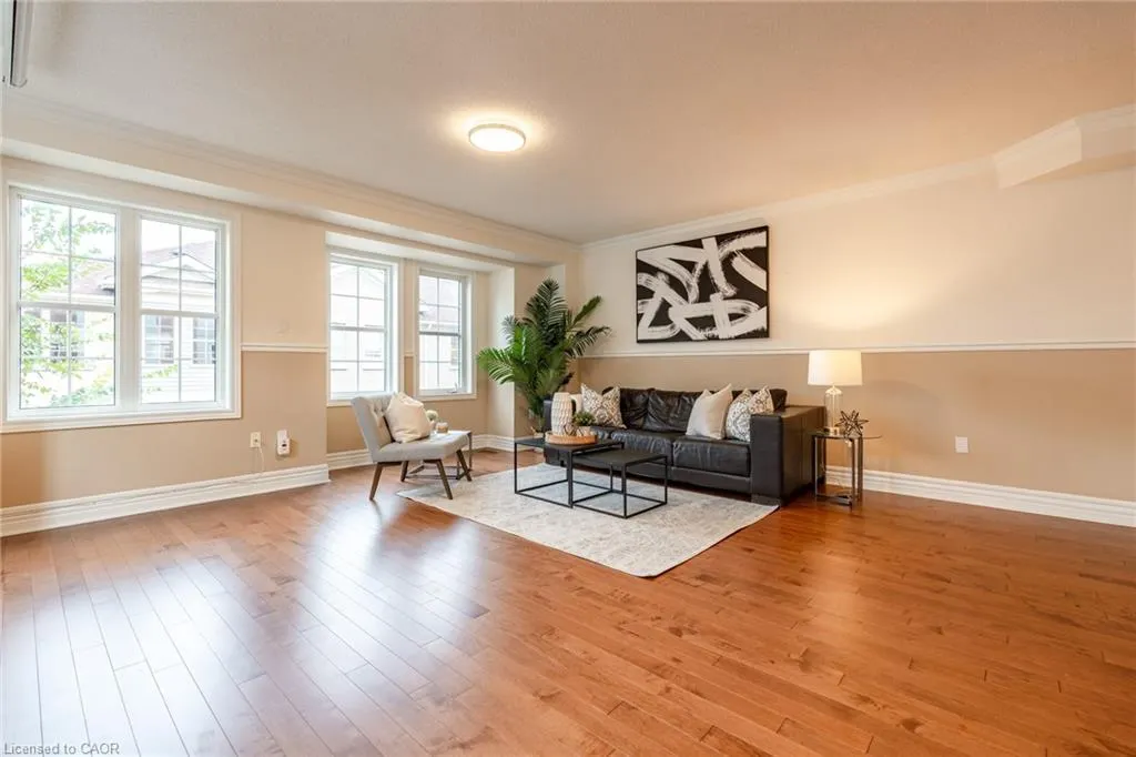 38 Archibald Mews