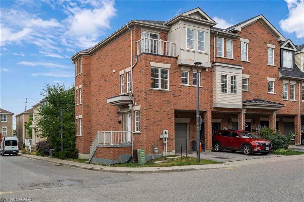 38 Archibald Mews