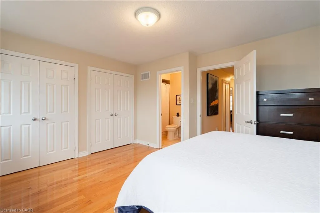 38 Archibald Mews