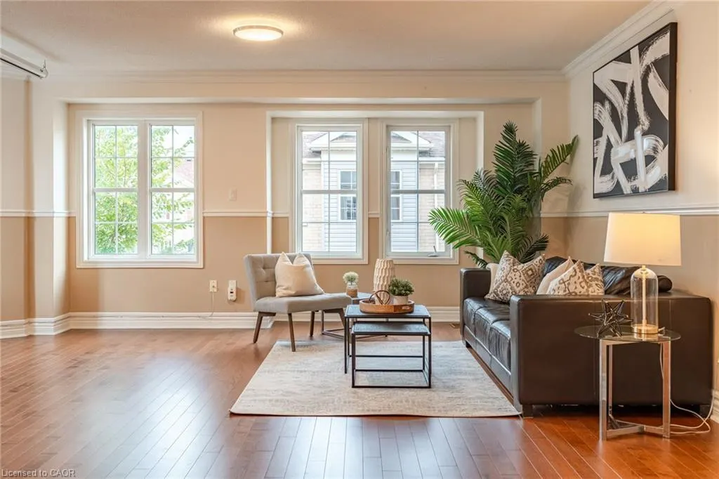 38 Archibald Mews