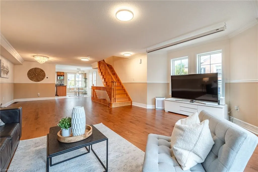38 Archibald Mews