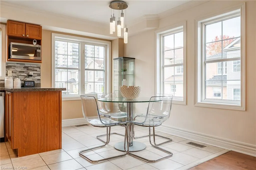 38 Archibald Mews