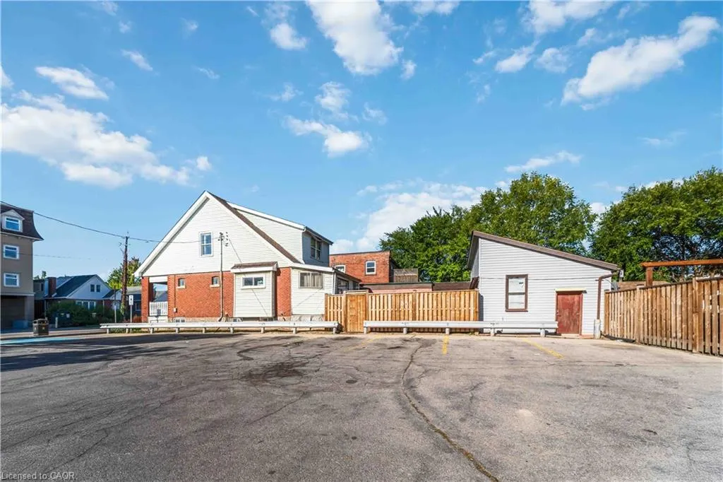 1501 Main Street E, #B