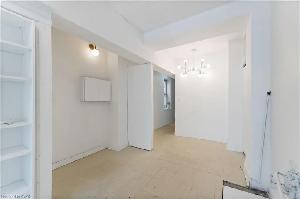 1501 Main Street E, #B
