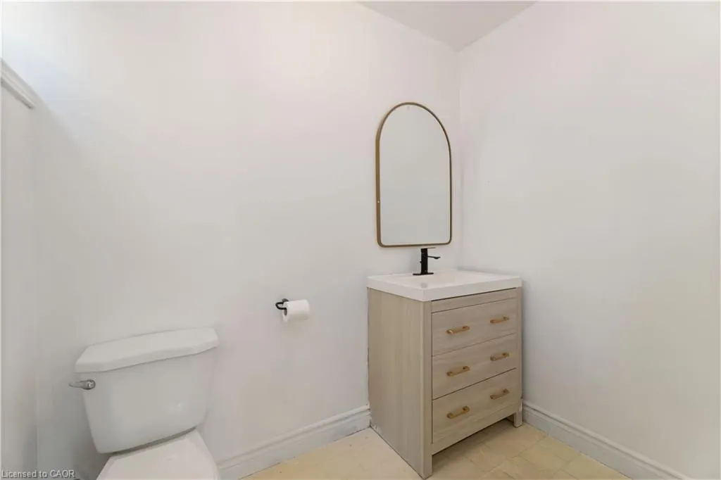 1501 Main Street E, #B
