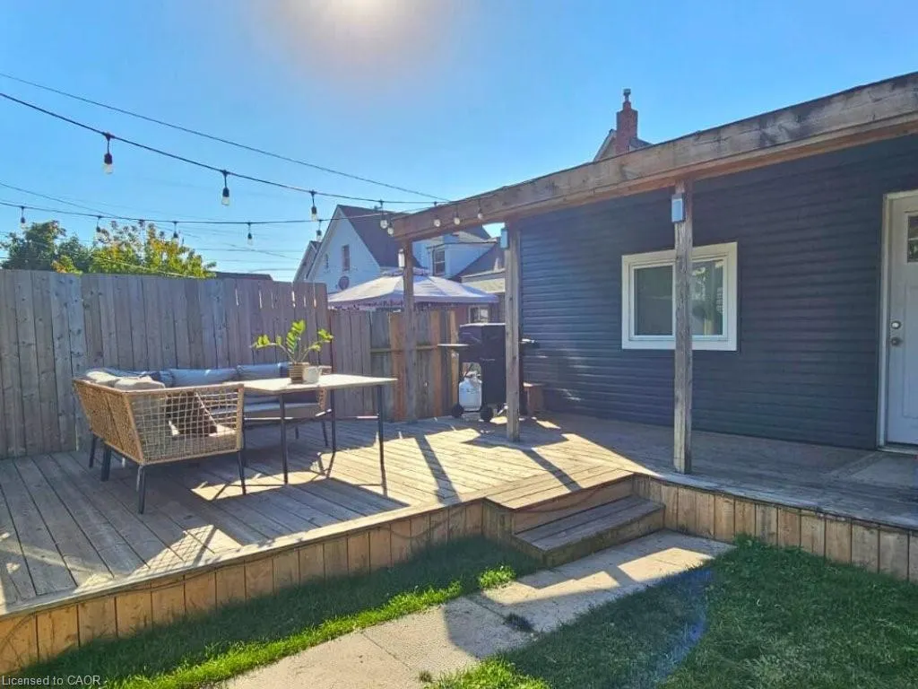 48 Frederick Avenue