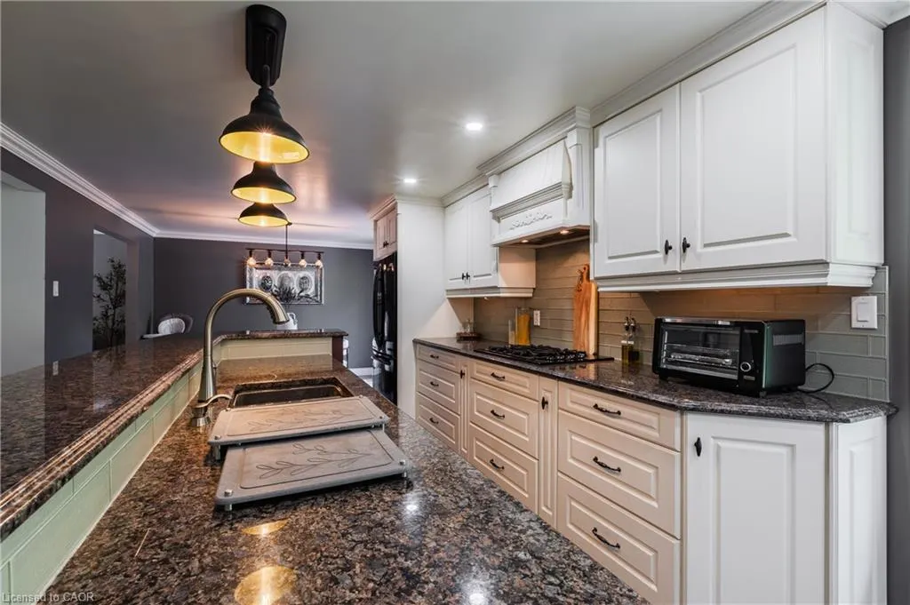 52 Rushbrook Drive