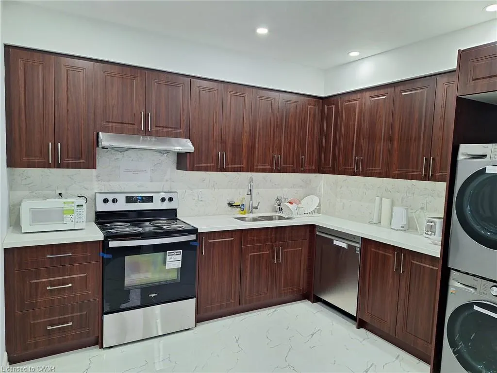 15 Spring Creek Street, #Basement