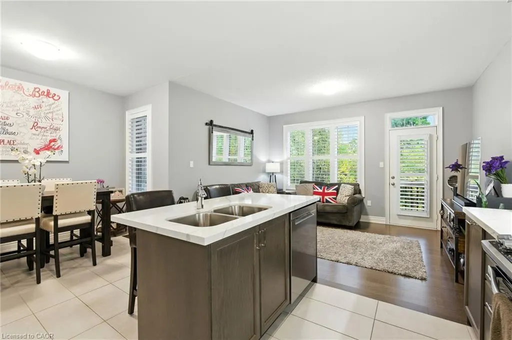 29 Riverwalk Drive