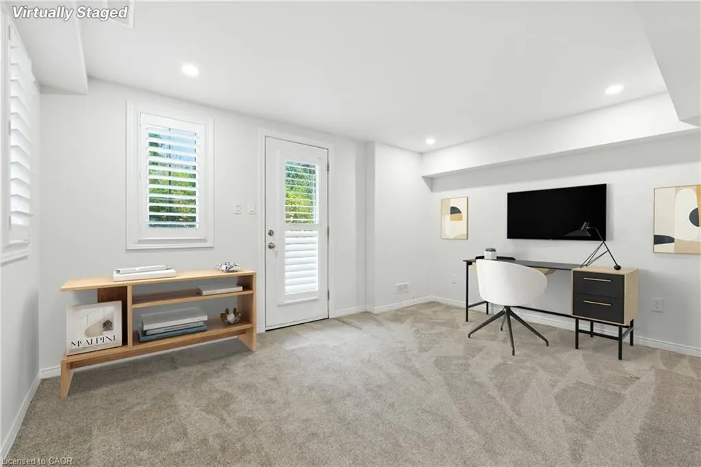 29 Riverwalk Drive